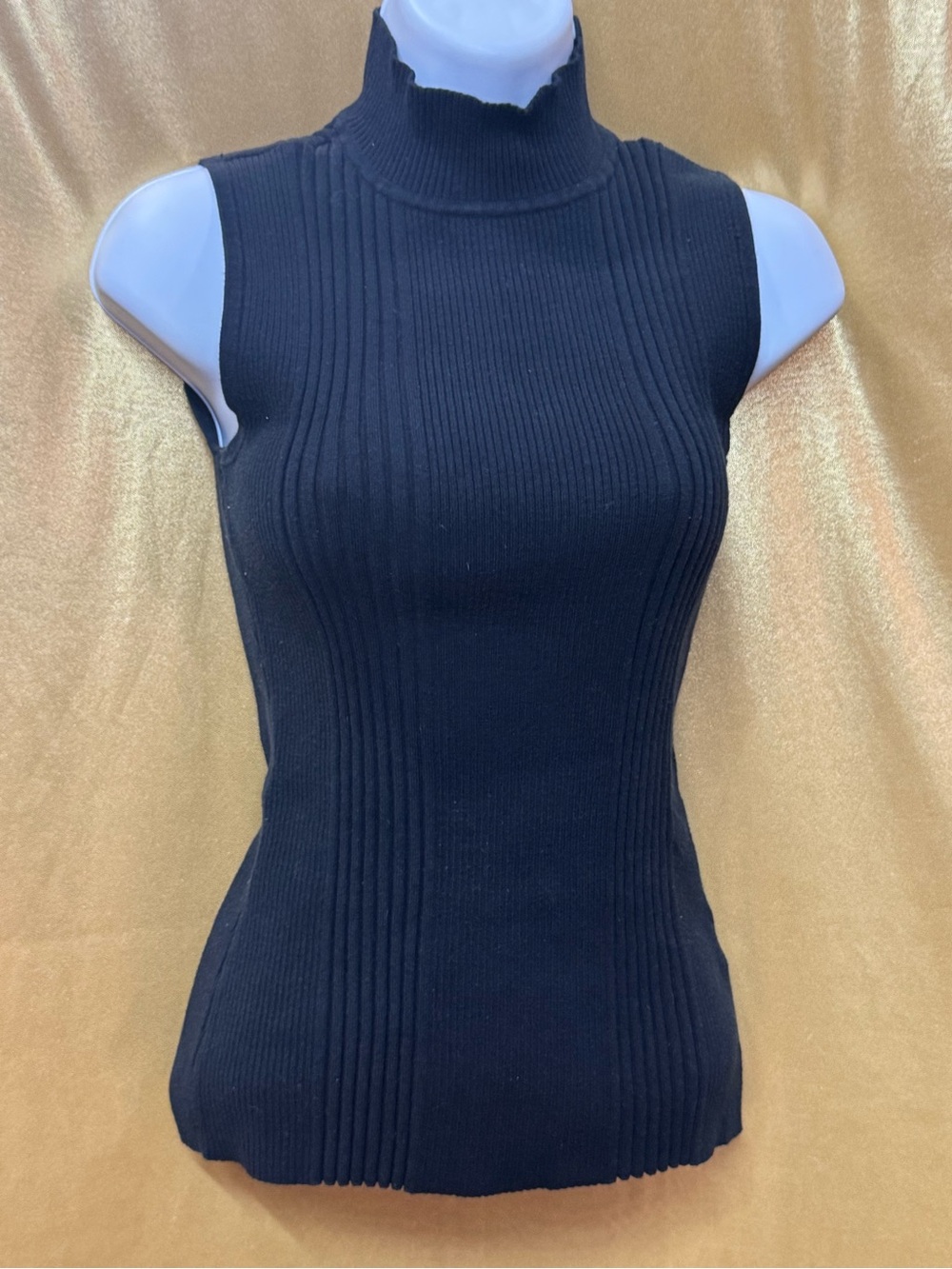 Dressbarn Black Ribbed Mock Neck Sleeveless Sweater Top Size M